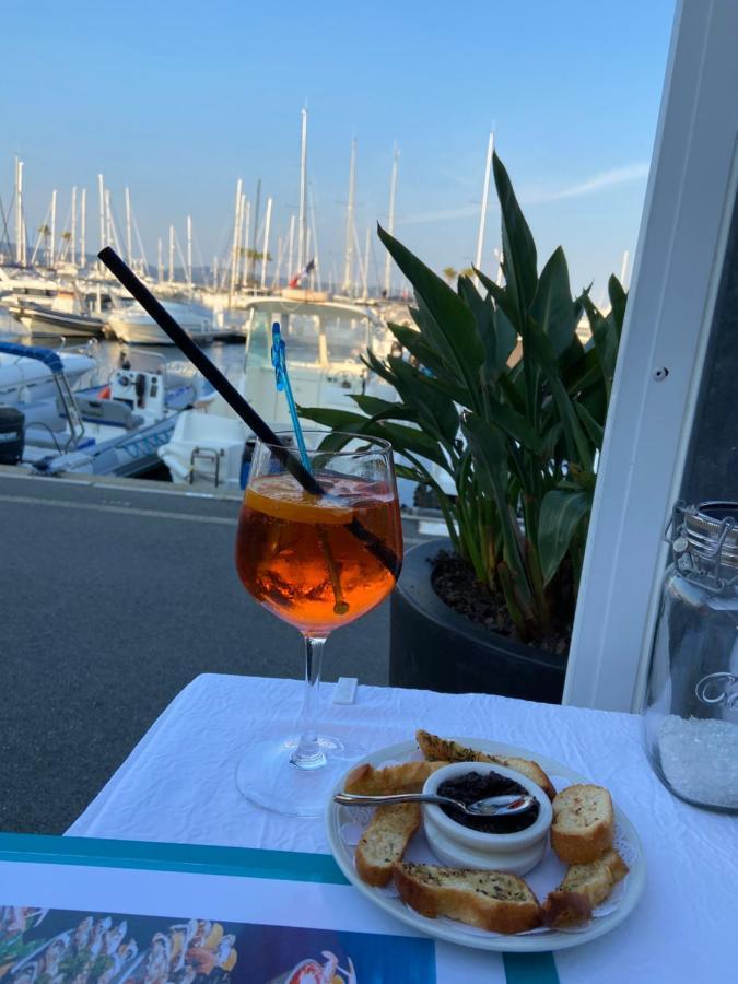 Studio 150 M De Plage Golfe De Saint-Tropez Cavalaire-sur-Mer Luaran gambar