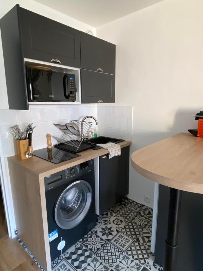 Studio 150 M De Plage Golfe De Saint-Tropez Cavalaire-sur-Mer Luaran gambar